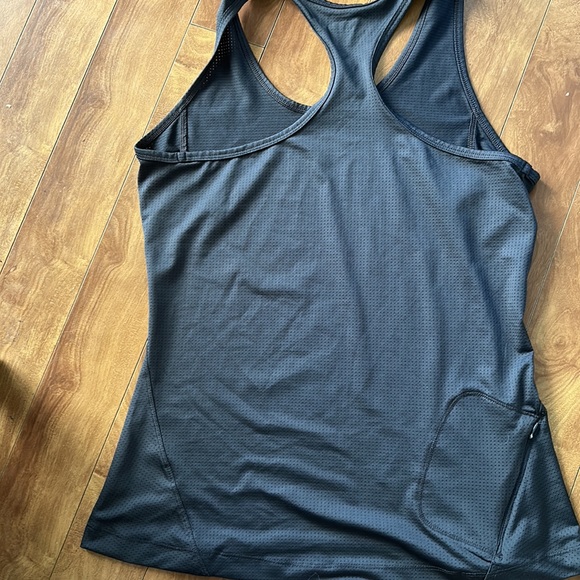 ❤️‍🔥5/20$ LAYER8/JOE FRESH💫 Active Racerback Tank Bundle - Picture 3 of 13
